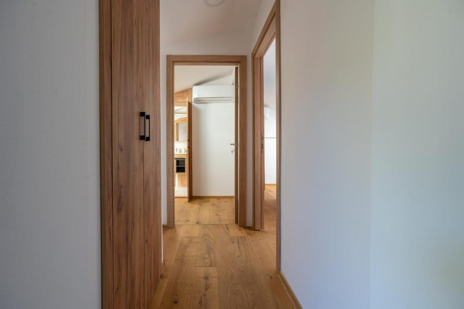 Villa Emina Sa Privatnom Plazom I Parkingom ネウム エクステリア 写真