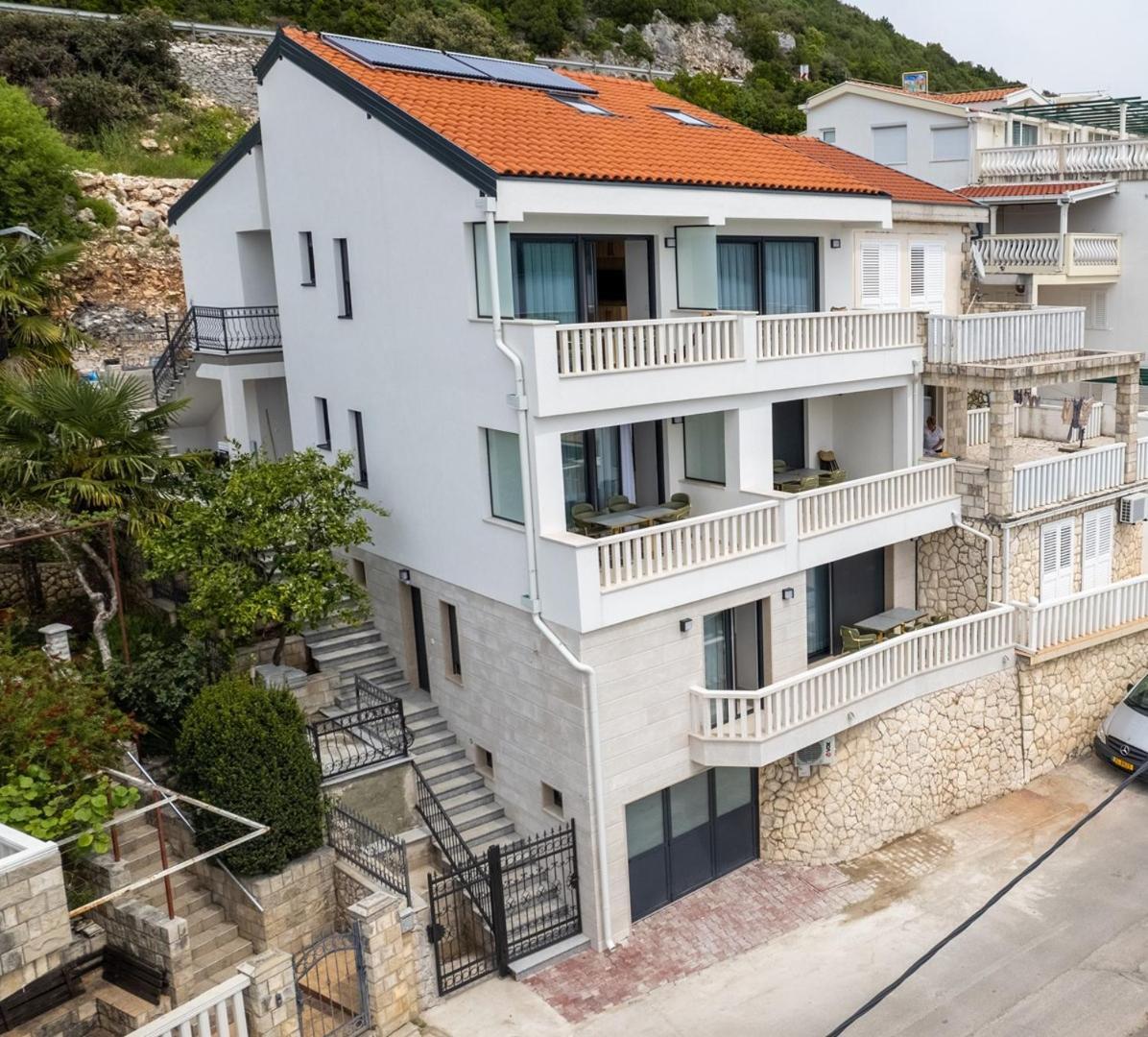 Villa Emina Sa Privatnom Plazom I Parkingom ネウム エクステリア 写真